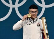 Profil Rizki Juniansyah, Atlet Angkat Besi Indonesia Peraih Medali Emas di Olimpiade Paris 2024