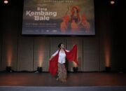 Ariel Tatum Jadi Pewaris Tradisi Hampir Punah di Teater Monolog “Sang Kembang Bale”